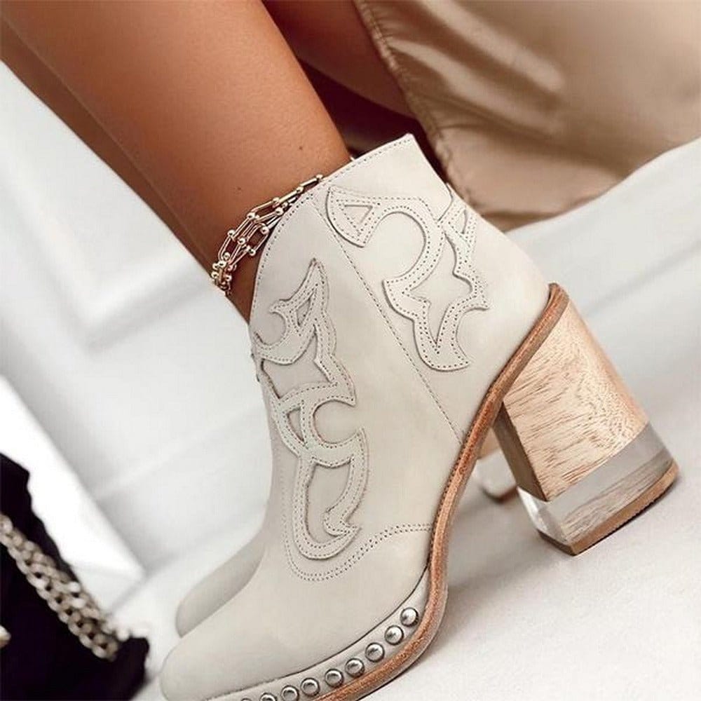 Gwen | Textured Ankle Boot