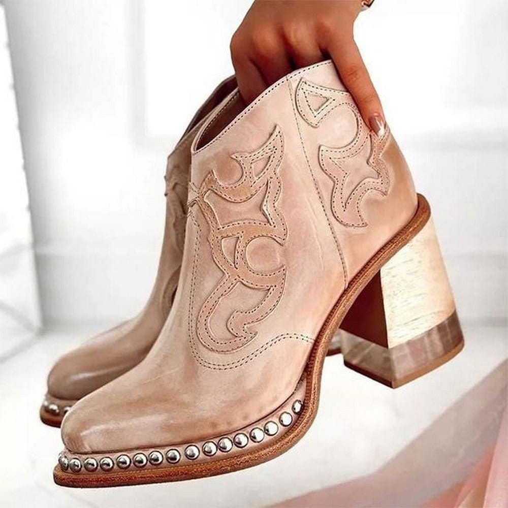 Gwen | Textured Ankle Boot
