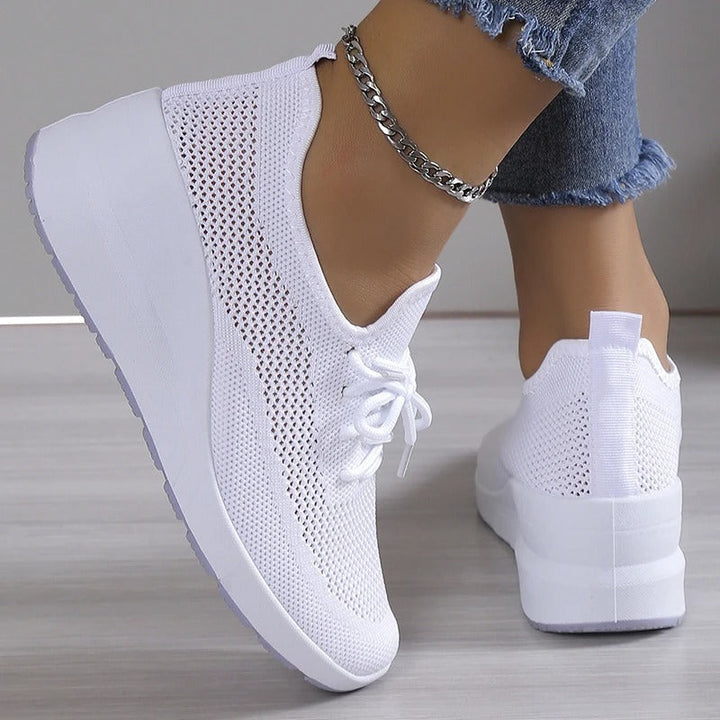 Wendy | Comfortable Casual Lace-Up Sneakers